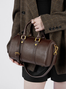Sac à bandoulière vintage en PU pour femme, petit modèle classique avec chaînes, sangle réglable, imperméable et léger, sac à main de luxe - Product Image 4