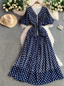 <span class=keywords><strong>Robe</strong></span> en mousseline de soie vintage à <span class=keywords><strong>pois</strong></span> rouges à manches évasées amincissante pour femmes Design d'été - Product Image 2