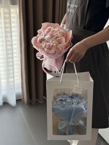 Bouquet tissé en fil tricoté à la main, tournesol et rose, cadeau pratique haut <span class=keywords><strong>de</strong></span> gamme pour la fête des enseignants en Chine, cadeau d'anniversaire pour <span class=keywords><strong>homme</strong></span> et femme - Product Image 2