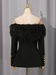 <span class=keywords><strong>Blazer</strong></span> noir pour femme A11226, épaules dénudées, avec garniture en plumes, grands boutons décoratifs, veste de soirée formelle - Product Image 5