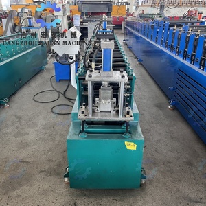 Machine automatique de fabrication de montants d'étagère en V renforcés avec commande PLC - Product Image 2