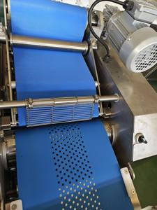 Machine à croissants à bas <span class=keywords><strong>prix</strong></span>, petite machine à croissants, ligne de production de croissants, machine à croissants fourrés <span class=keywords><strong>au</strong></span> <span class=keywords><strong>chocolat</strong></span>, coût - Product Image 2