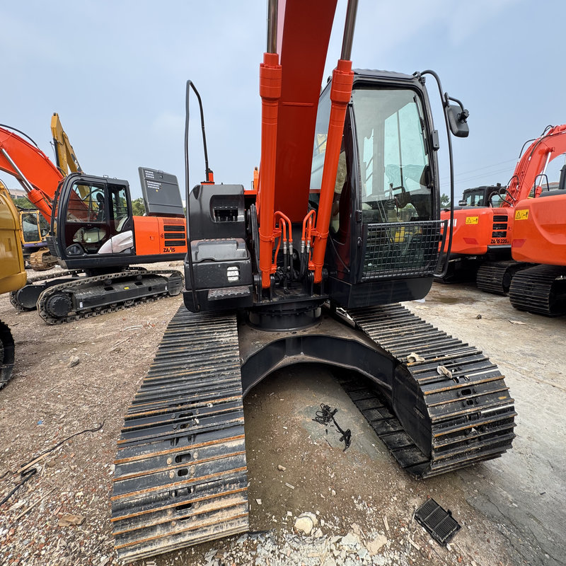 Used Hitachi ZX220LC Excavator 22 Ton Crawler Digger Cab AC Quick