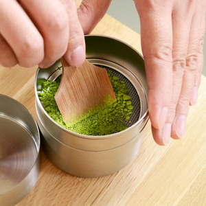 Custom Japanese-Style Tea Caddy Tin Tea Coffee Food Canister Stainless Steel 304 Matcha Powder Tin With Wood Sifter - Product Image 2