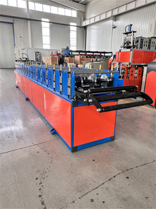 Machine de formage à froid de tuiles de toit à grande vitesse pour la fabrication automatique de capuchons de toit - Product Image 5