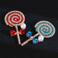 Breloques en alliage de strass en forme de sucette mignonnes à dos plat pour la décoration de coques de téléphone, de grilles d'aération de voiture, de chaussures et de pinces à cheveux, vente en gros