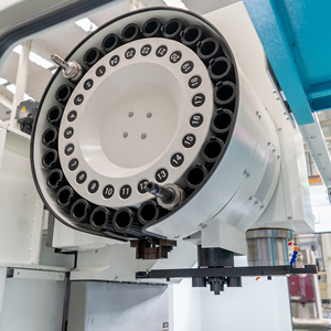 Centre d'usinage vertical CNC à broche unique automatique 3 axes <span class=keywords><strong>GT</strong></span> pour VMC850 - Product Image 3