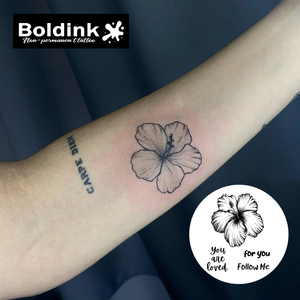 Tatuaggio Temporaneo Boldink Personalizzato a Forma di Fiore di Ibisco, Realistico, Impermeabile, Lunga Durata 2 Settimane, Inchiostro Jagua - Product Image 3