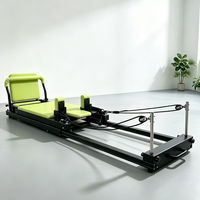 Lit de Pilates Rétractable en Alliage d'Aluminium avec Roues Mobiles pour Entraînement de Core, Yoga et Gymnastique à Domicile