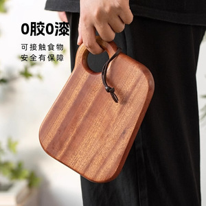 Tabla de cortar rectangular de madera de nogal negro norteamericano con asa para uso doméstico en la cocina - Product Image 4