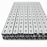 Système de support au sol pour panneaux solaires en acier au carbone haute résistance Hengrongsheng, structures de montage au sol modèle 13 pour centrales solaires