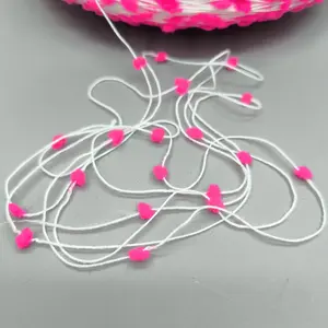 Cils 100 fil fantaisie en nylon sans perte de fil de plumes colorées pour pull à tricoter