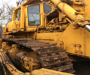 Bulldozer KOMATSU D155A Usado a Gran Escala - Chasis de Alta Resistencia, Duradero y Robusto, Comprobado por Años de Experiencia en Construcción - Product Image 4