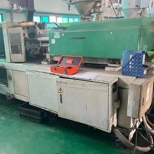 Machine de moulage par injection bon marché d'occasion 200T-400g machine de moulage par injection de boutique servo de 280 tons-600g peut traiter PET/PC - Product Image 3