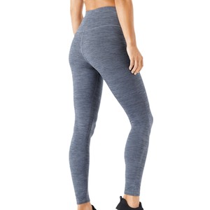 Leggings pour femmes de qualité supérieure, taille mi-haute, impression personnalisée, tissu respirant, motif uni, logo personnalisé, leggings de yoga - Product Image 2