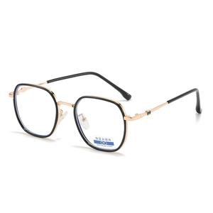 Lunettes anti-lumière bleue à monture plate, version coréenne <span class=keywords><strong>pour</strong></span> femmes myopes, adaptées à un usage quotidien, directement de l'usine - Product Image 3