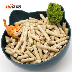 <span class=keywords><strong>chat</strong></span> en <span class=keywords><strong>copeaux</strong></span> de <span class=keywords><strong>bois</strong></span> de pin durable Granulés d'absorption rapide super absorbants sans poussière et jetables <span class=keywords><strong>pour</strong></span> les chats - Product Image 1