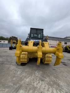 Meilleur prix pour bulldozer sur pneus SHANTUI SD22 d'occasion, bon état, modèle 2021, moteur diesel, pour l'exploitation minière - Product Image 2