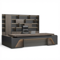 Bureau à panneaux en bois pour directeur exécutif haut de gamme Ensemble de bureau et de chaises à triple rangement simple et moderne