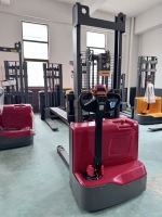 Offre spéciale Worui : chariot élévateur électrique, hauteur de levage de 3 mètres, capacité de charge de 1,5 tonne, batterie au plomb-acide électrique