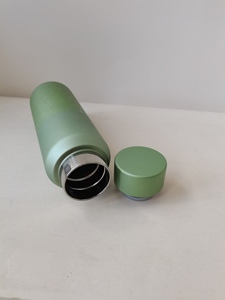 Vaso Térmico de Acero Inoxidable de 40 oz, Botella de Agua Aislada con Tapa Hermética, Termo de Doble Pared con Aislamiento al Vacío para Bebidas Frías/Calientes, para Adultos - Product Image 5