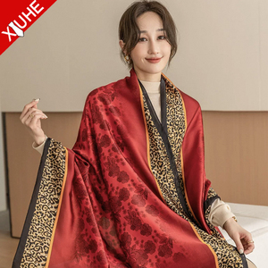 OEM 2025 Custom Satin <strong>Women's</strong> Square <strong>Scarf</strong> 100% <strong>Silk</strong> 53*53cm Floral Jacquard Digital Prints for Summer - Product Image 3