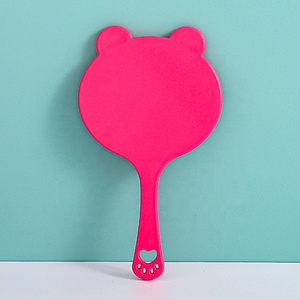 Espejo de maquillaje de mano portátil con forma de oso bonito al por mayor espejo de pestañas de salón espejo de mano rosa para niña - Product Image 2