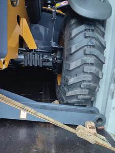 מלגזה להובלת מכולות ריקות XC6-3514V 3.5 טון 14 מטר 4X4 עבור השכרת מכולות ותחנות תיקונים - Product Image 5