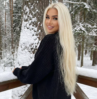 Perruque Lace Front Lisse Ombrée Platine Blond Platine Personnalisée Style Européen avec Racines Courtes Brunes Foncées pour Femmes Caucasiennes Usage Quotidien