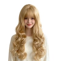 Perruque longue bouclée sans lacet, fabriquée à la machine, pour femme, aspect réaliste, avec frange droite, ondulations dorées volumineuses et effet désordonné, pour le marché international.
