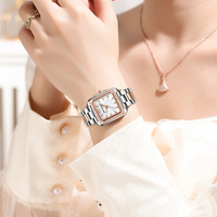Montre carrée miniature de luxe pour femme MINI FOCUS avec cadran en nacre et bracelet en acier inoxydable, style sportif, modèle MF0619L