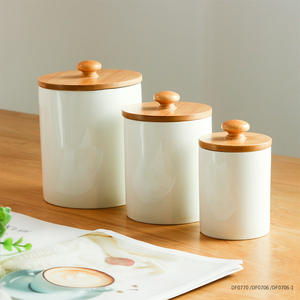 Bocaux de rangement en céramique blanche personnalisés avec couvercles en bois, forme cylindrique, hermétiques, pour thé, café, sucre, usage en cuisine - Product Image 3