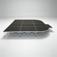 Scène mobile en aluminium légère et portable, plateforme de scène pliable avec jupes noires pour défilé de mode