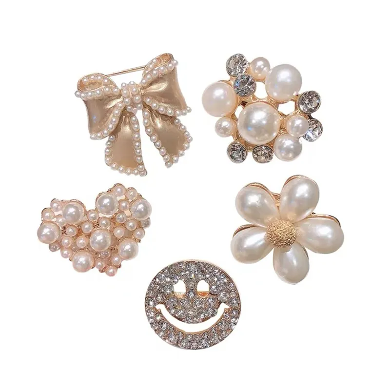 Broche en verre de cristal, mini corsets, perles à la mode populaire, vente rapide, point chaud, nouvelle collection 2021
