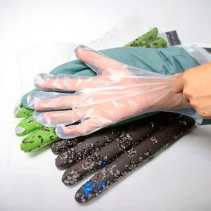 Gants jetables en polyéthylène chloré Jiada pour le lavage de la vaisselle, le lavage des légumes, la cuisson et la préparation des écrevisses - Product Image 6