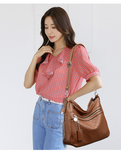 Fashion New Designer Crossbody Bags High Quality PU Leather Shoulder Messenger Bag Casual <b>Totes</b> Luxury Women Handbags and Purses - Product Image 5
