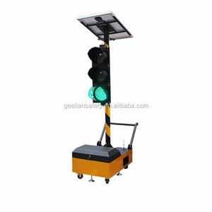 Semaforo Portatile Solare Monofacciale con Controller, IP65, per Segnalazione Pedonale e Controllo del Traffico - Product Image 5