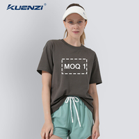 Camiseta Kuenzi Regular Personalizada con Logotipo, Cuello Redondo, Manga Corta, 100% Algodón, 240GSM, Hombros Caídos, Talla Grande para Mujer