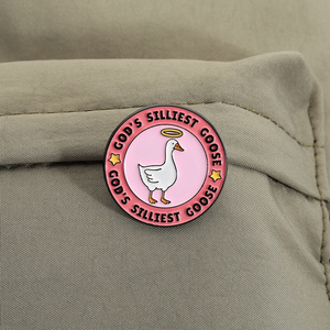 Broche en émail Christian Goose on <span class=keywords><strong>the</strong></span> Loose, Dieu est le plus drôle des oies, ange, croyance religieuse, badge de revers, bijoux, cadeau, vente en gros - Product Image 3