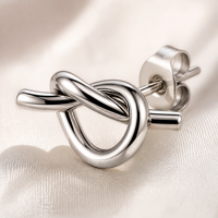 Boucles d'oreilles clous en forme de nœud en acier inoxydable couleur or 12 mm, faites à la main, polies, minimalistes, bijoux de mode pour femmes, vente en gros