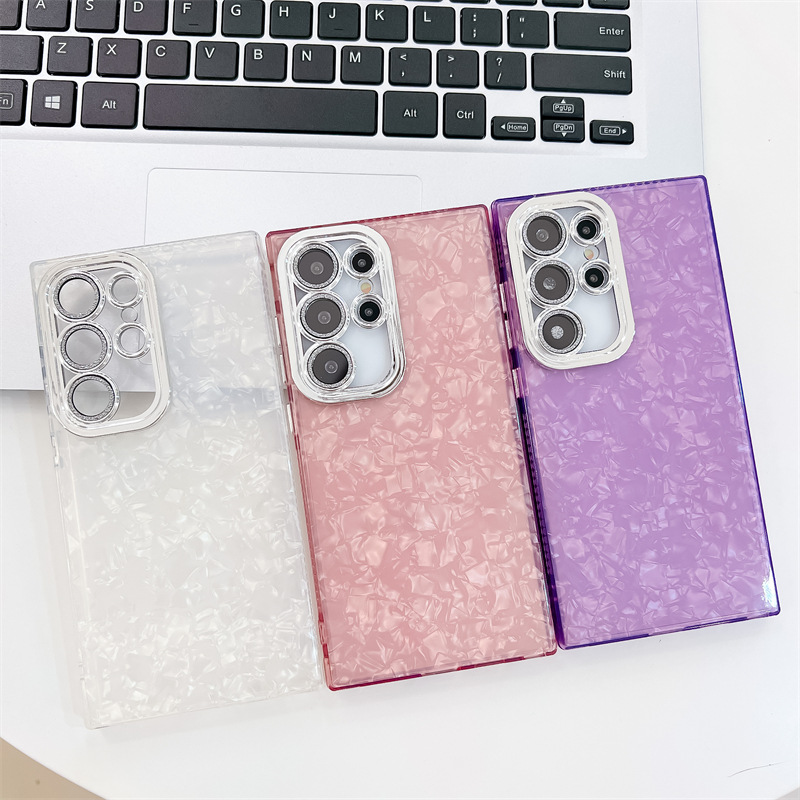 Blanco, rosa, morado.