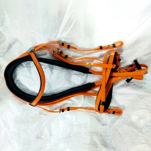 บังเหียนม้าแข่งพรีเมียม BLUHORSE BH-4100 สายบังเหียนเคลือบ PVC หัวเข็มขัดสแตนเลส ทนทาน กันน้ำ ขนาดฟูลคอบ สำหรับอุปกรณ์ขี่ม้า - Product Image 1