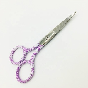 Broderie en acier inoxydable de haute qualité et ciseaux à cuticules à ongles lame droite pour le soin des ongles couture emballage personnalisé Logo inclus - Product Image 6