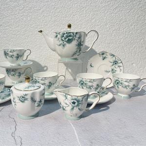 Service à café en porcelaine fine bleu et blanc, motif Danse du Phénix, pour le thé de l'après-midi, avec tasses à café à la française, aux couleurs éclatantes - Product Image 3