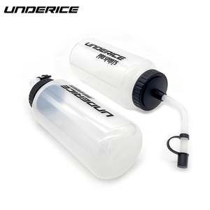 Bouteille d'eau sport Ice Squeeze grande capacité 34 oz sans BPA en PP avec bouchon à ouverture rapide pour l'hydratation au hockey et à la gym - Product Image 1
