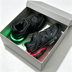 Zapatillas Deportivas para Hombre Track 3.0 con Luces LED, Malla de Alta Calidad, Estilo Chunky, para Correr, Deporte al Aire Libre y Caminar - Product Image 1