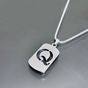 Nuovo Ciondolo Creativo di Alta Qualità con 26 Lettere dell'Alfabeto Inglese, Charm in Acciaio Inossidabile, Accessorio per Gioielli e Collane - Product Image 1