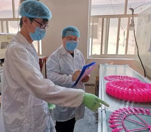 <span class=keywords><strong>Fontaine</strong></span> électronique scintillante, lotus magique rotatif, musique, <span class=keywords><strong>bougie</strong></span> en cire de paraffine pour Diwali et Halloween - Product Image 5