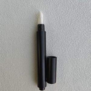 Venta al por Mayor de Fábrica, Brillo Labial Voluminizador con Ácido Hialurónico, Bolígrafos con Logotipo Personalizado, Tubos de Brillo Labial de Larga Duración, Bálsamo Labial, Potenciador de <span class=keywords><strong>Labios</strong></span> - Product Image 2