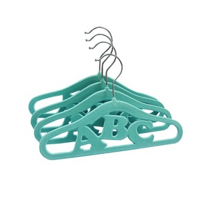 Nhung Trẻ Em Quần Áo Móc Thiết Kế Sáng Tạo <span class=keywords><strong>Abc</strong></span> Hình Không-Trượt Quần Áo Giá Cho Quần Áo Quần Áo Trẻ Em - Product Image 4